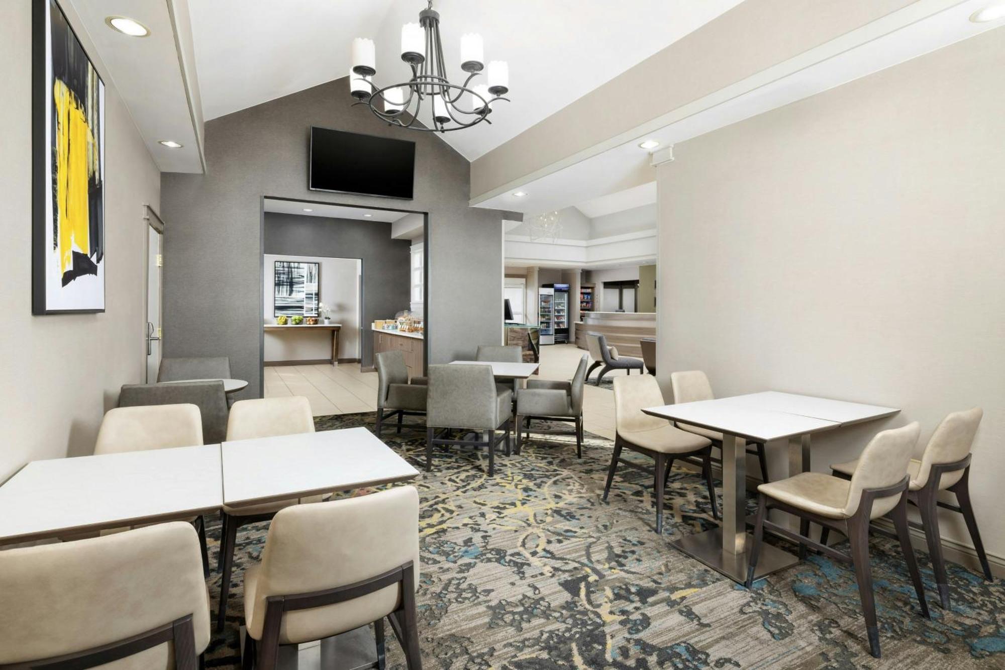 Residence Inn Des Moines West At Jordan Creek Town Center West Des Moines Exterior foto